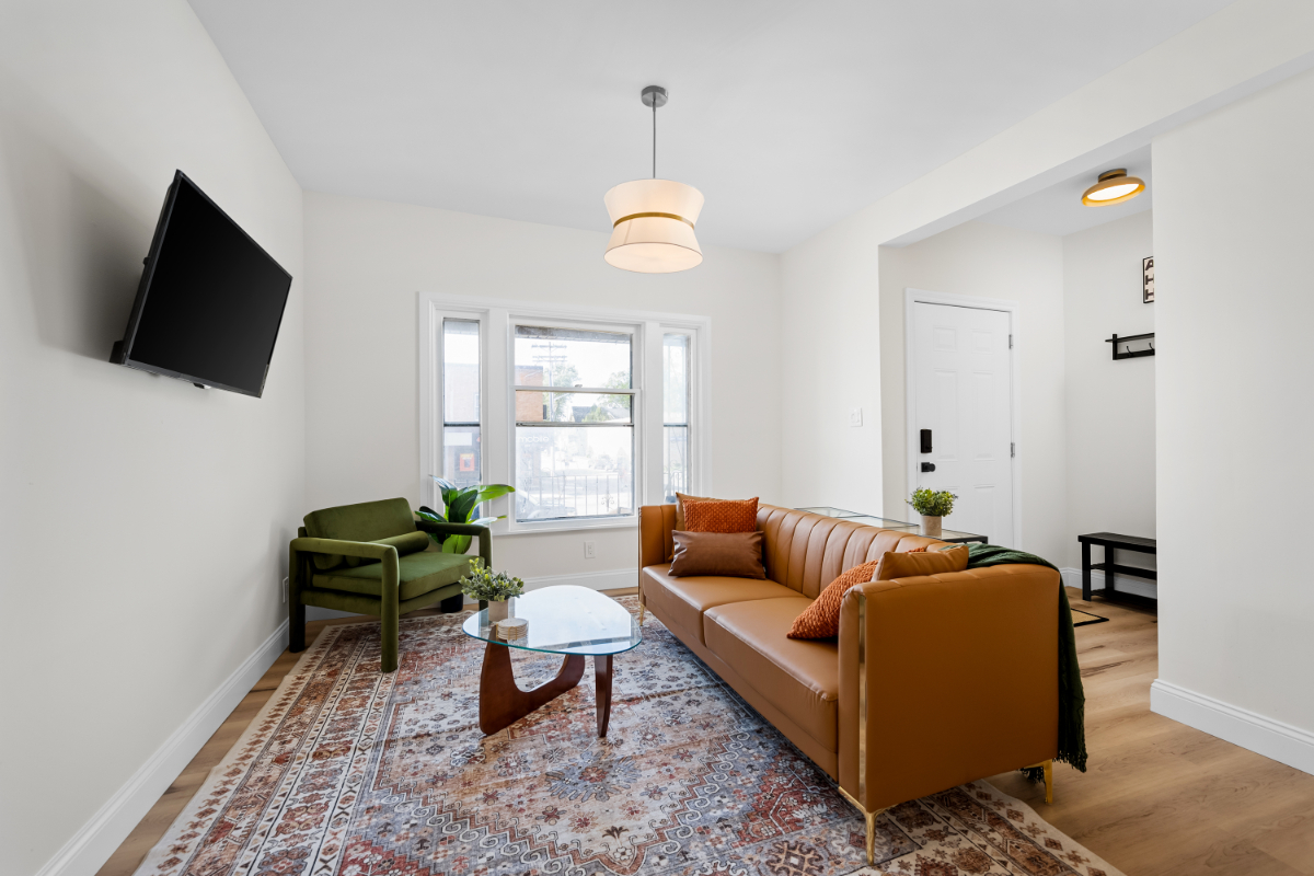 Brand New Modern 3 Bedroom Near Mercy Hospital - Photo 8