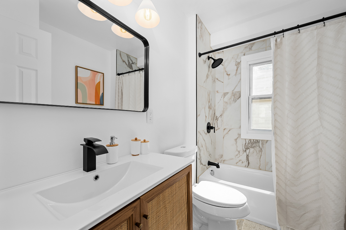 Brand New Modern 3 Bedroom Near Mercy Hospital - Photo 5