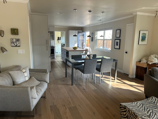 Sweet, Westside House - Photo 4