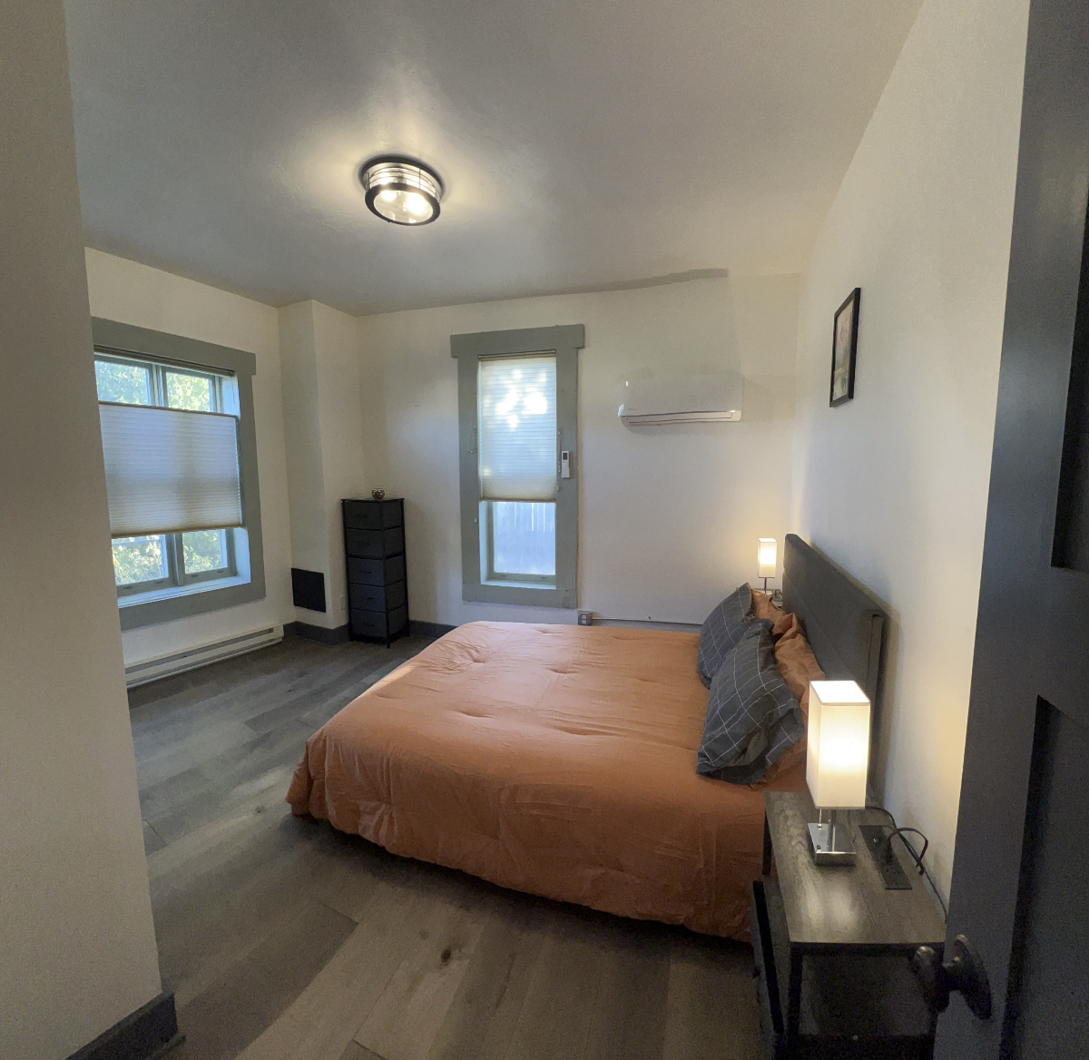 Historic Downtown Lander Home - Photo 5