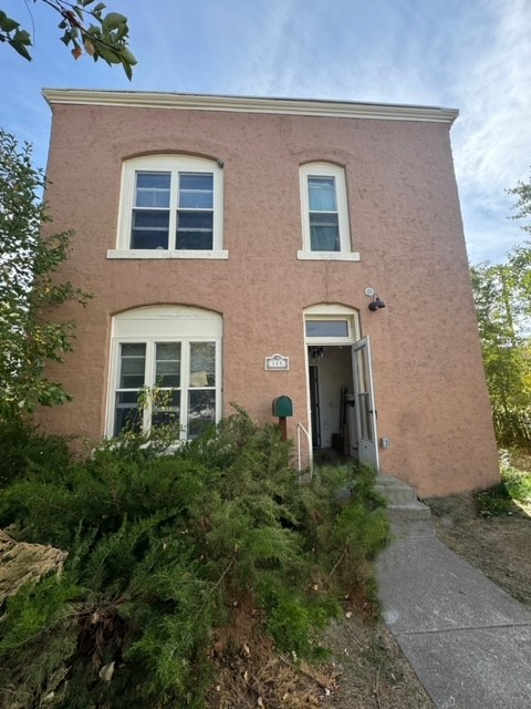 Historic Downtown Lander Home - Photo 11