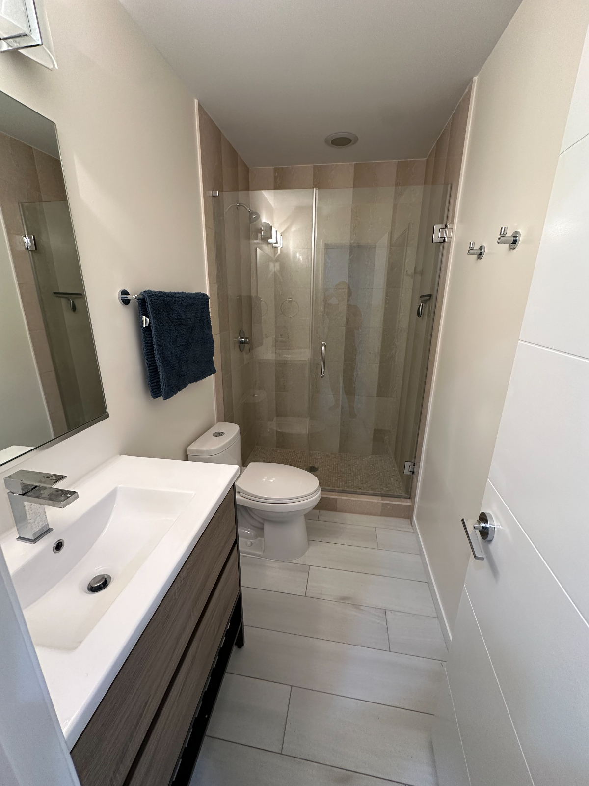 2 Bedroom English Basement in 16th Street Heights - Photo 7
