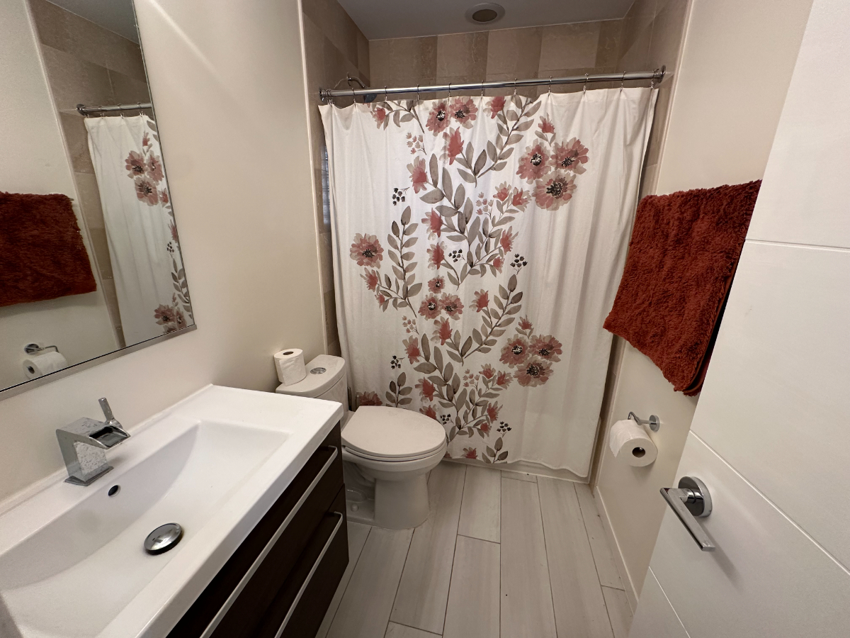 2 Bedroom English Basement in 16th Street Heights - Photo 11