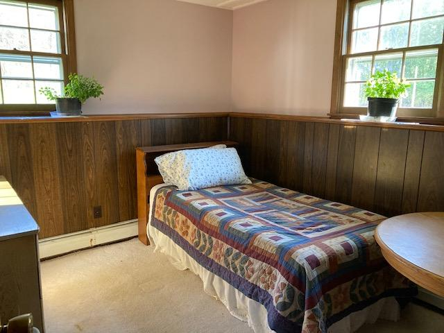 Furnished room in single family home - Photo 3