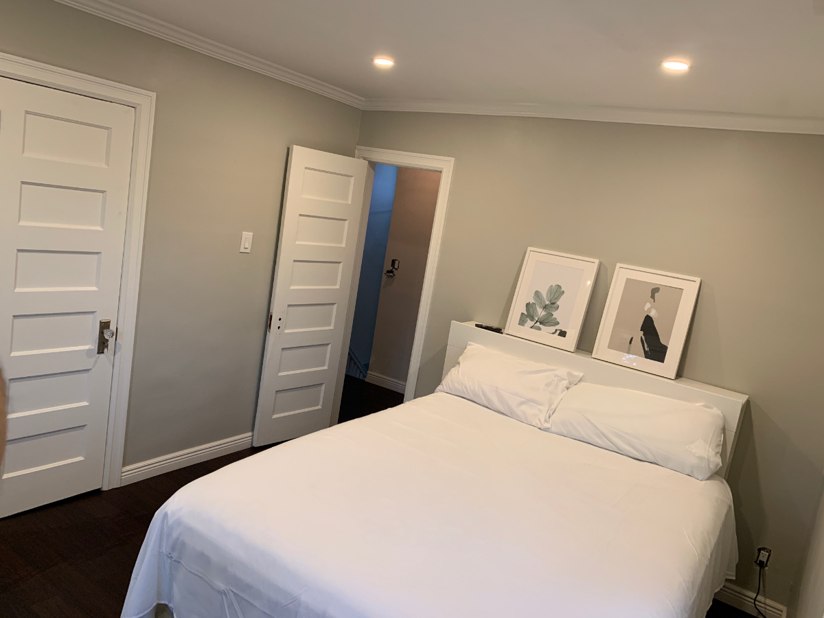 Spacious & Family-Friendly 2-Bedroom Apartment, Your Perfect Home Awaits - Photo 2