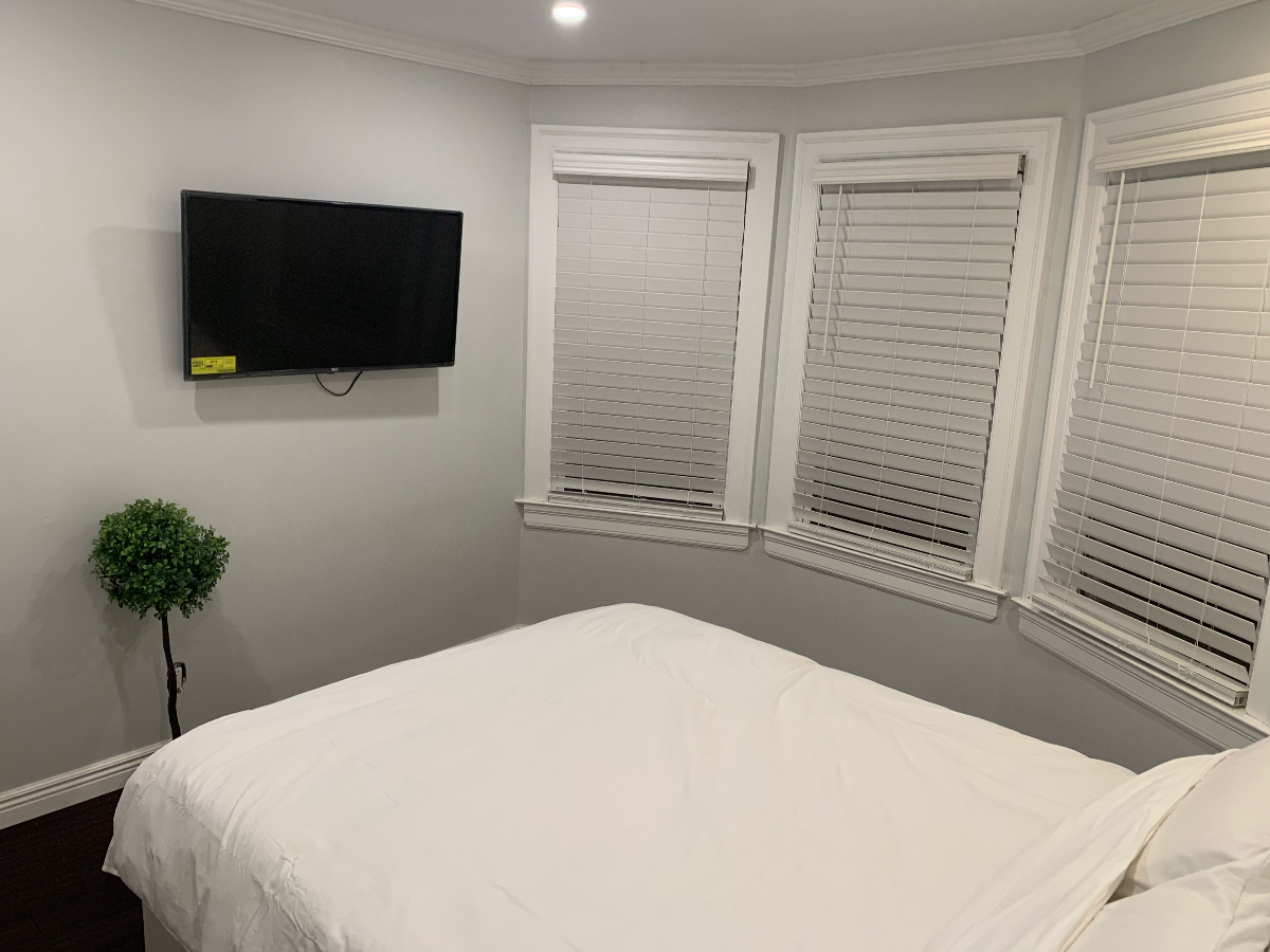 Spacious & Family-Friendly 2-Bedroom Apartment, Your Perfect Home Awaits - Photo 4