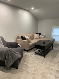 Fully furnished apartment in quiet area within short driving distance to Corning Guthrie and Arnot h - Photo 2