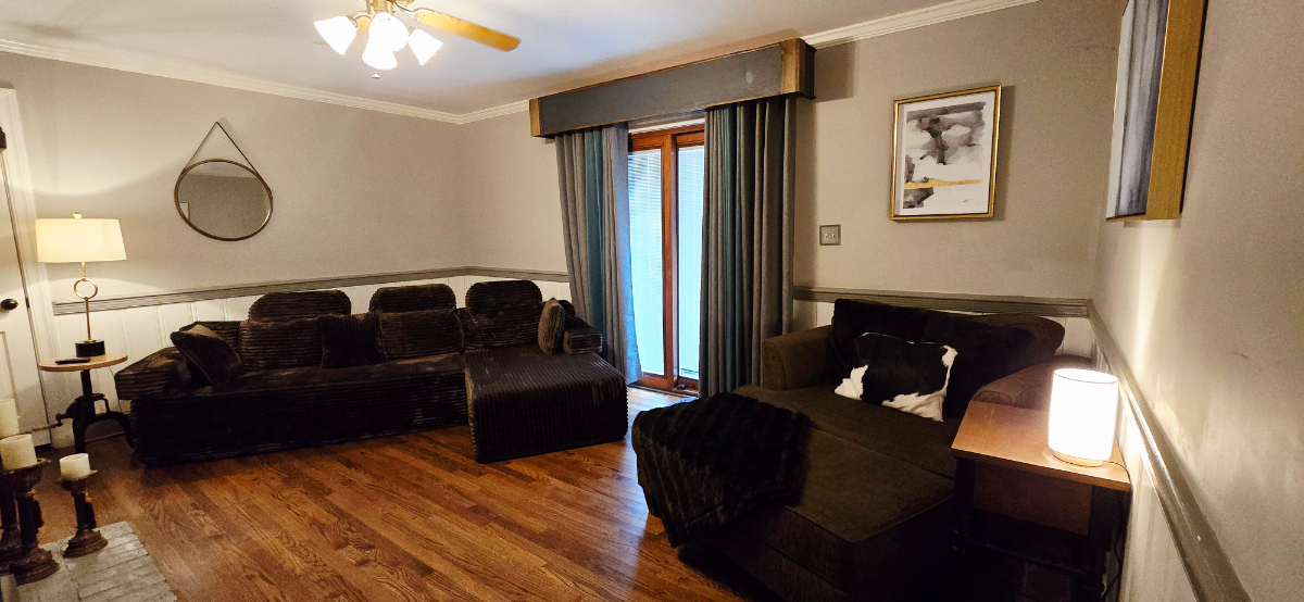 Jamie's Furnished 3 bedroom & 2 bath Home on a shady lot and fenced yard.  4 miles from ECU Health a - Photo 11
