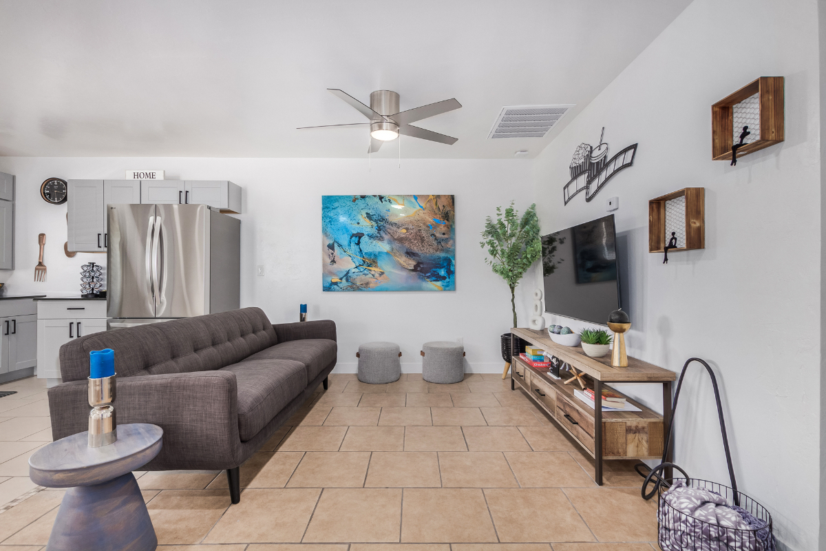 Tucson Gem - Serene 2BR/1BA Home with All Comforts - Photo 5