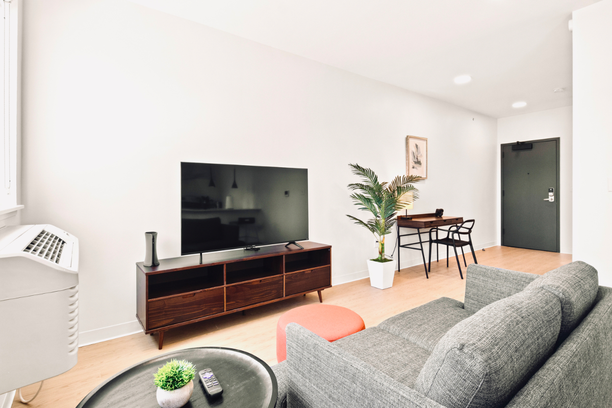 Quiet & Comfy 1 Bedroom Mins from Hospital