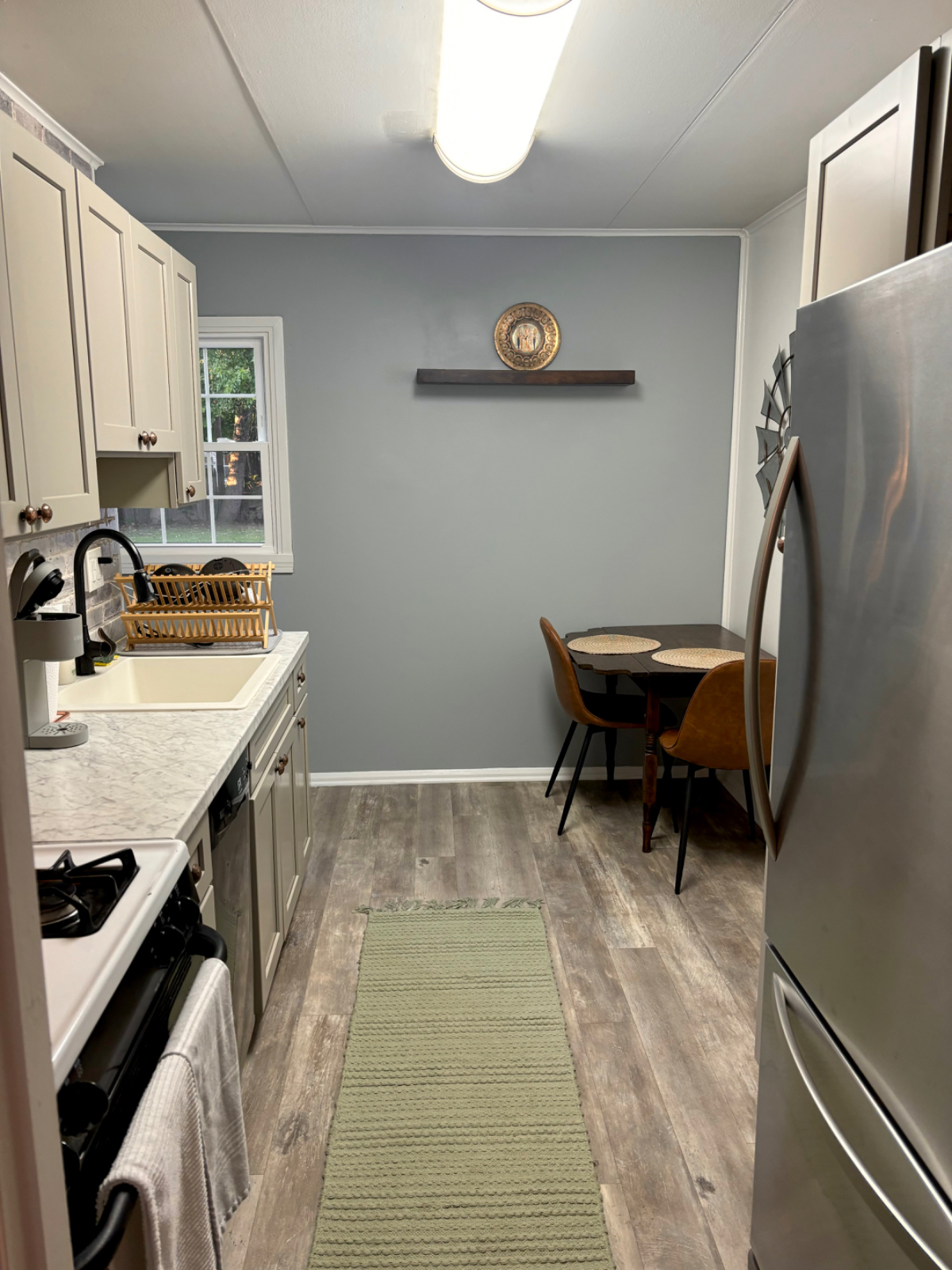 Cozy 2BR/1B near URMC/Strong (pet friendly) - Photo 3