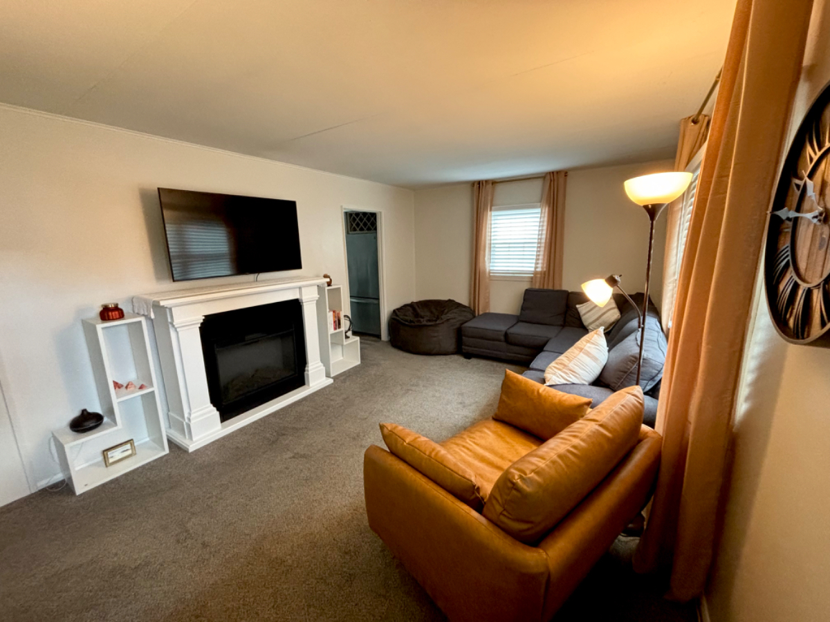Cozy 2BR/1B near URMC/Strong (pet friendly) - Photo 7