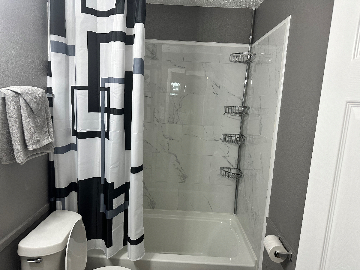 Near the Alamo, Corpus Cristy, Miltary City Usa (All Branches), and a Spacious Home, waiting for you - Photo 3