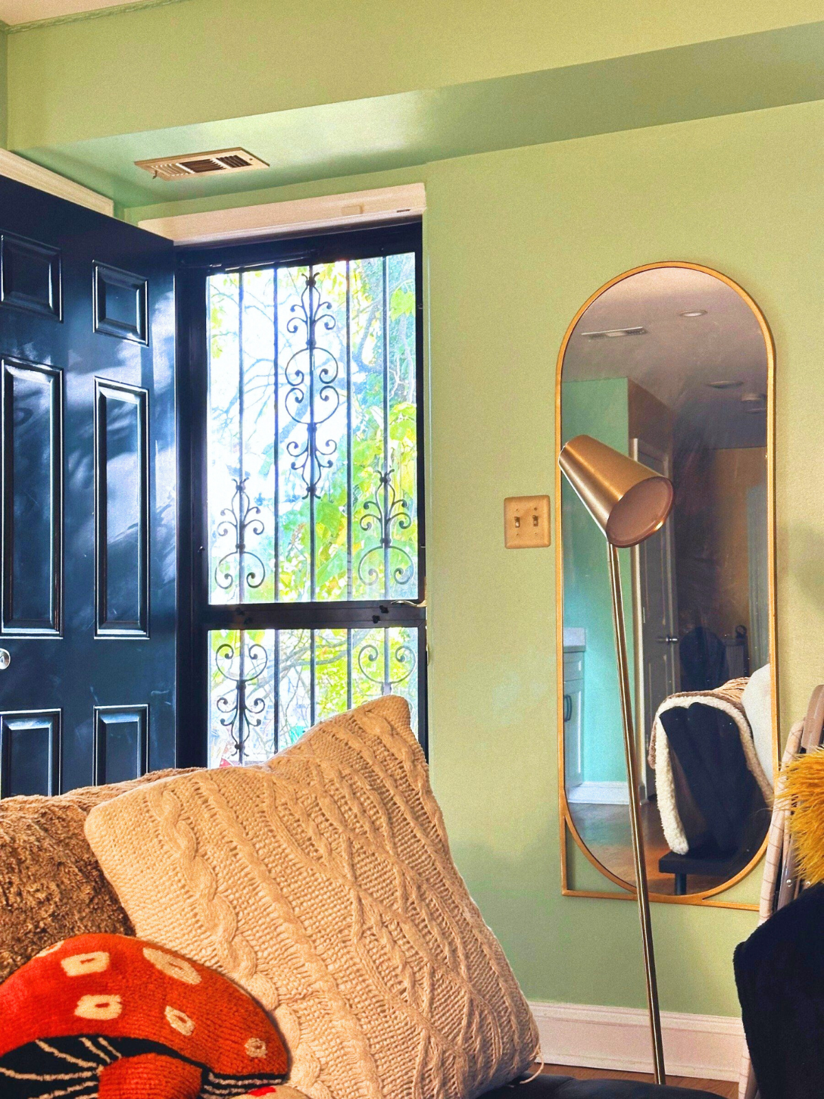 Deanwood DC Sanctuary, 2 BD / 1 BA, Maximalist Charm, Library, & Boho Comfort - Photo 7