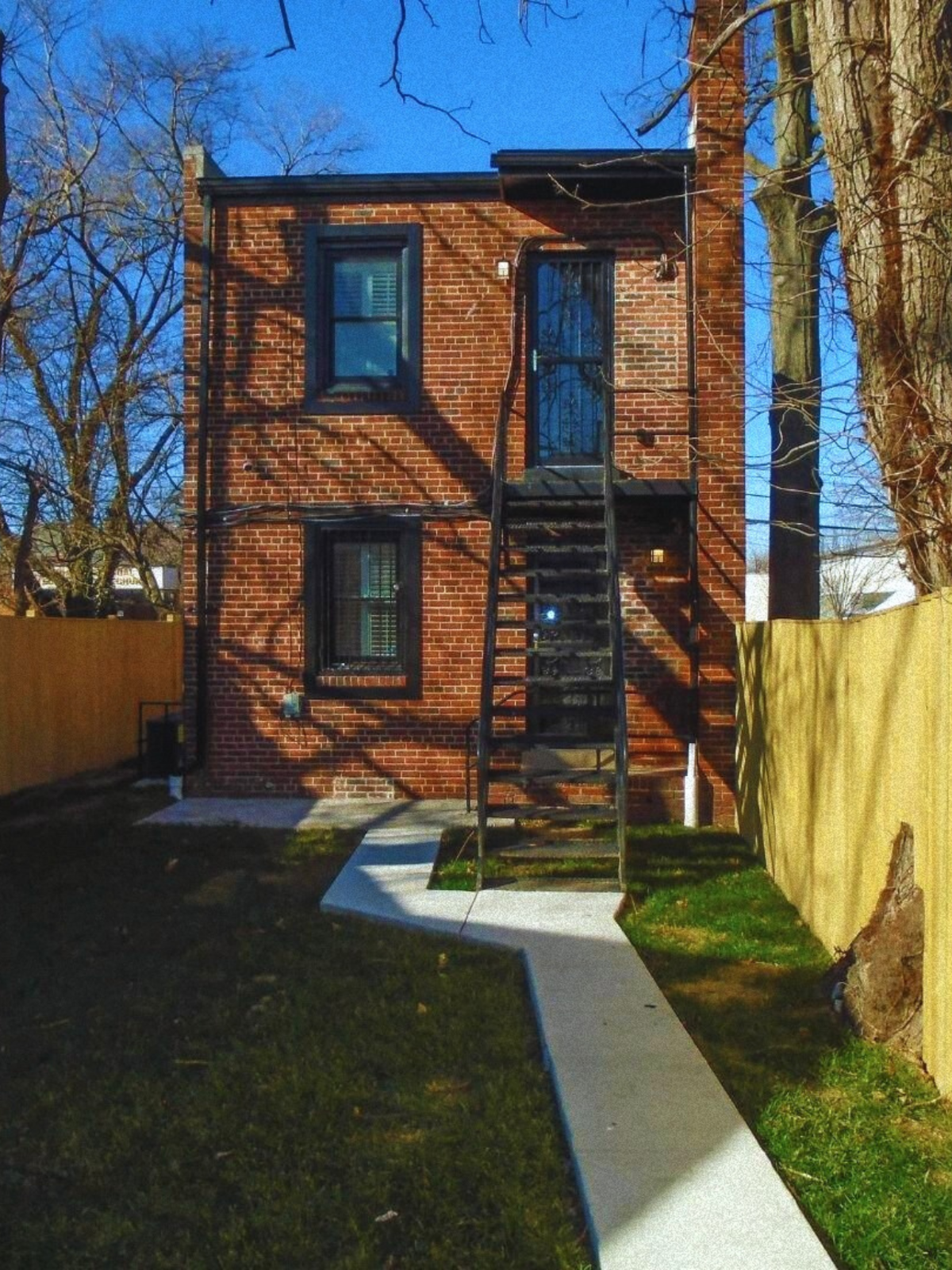 Deanwood DC Sanctuary, 2 BD / 1 BA, Maximalist Charm, Library, & Boho Comfort - Photo 2