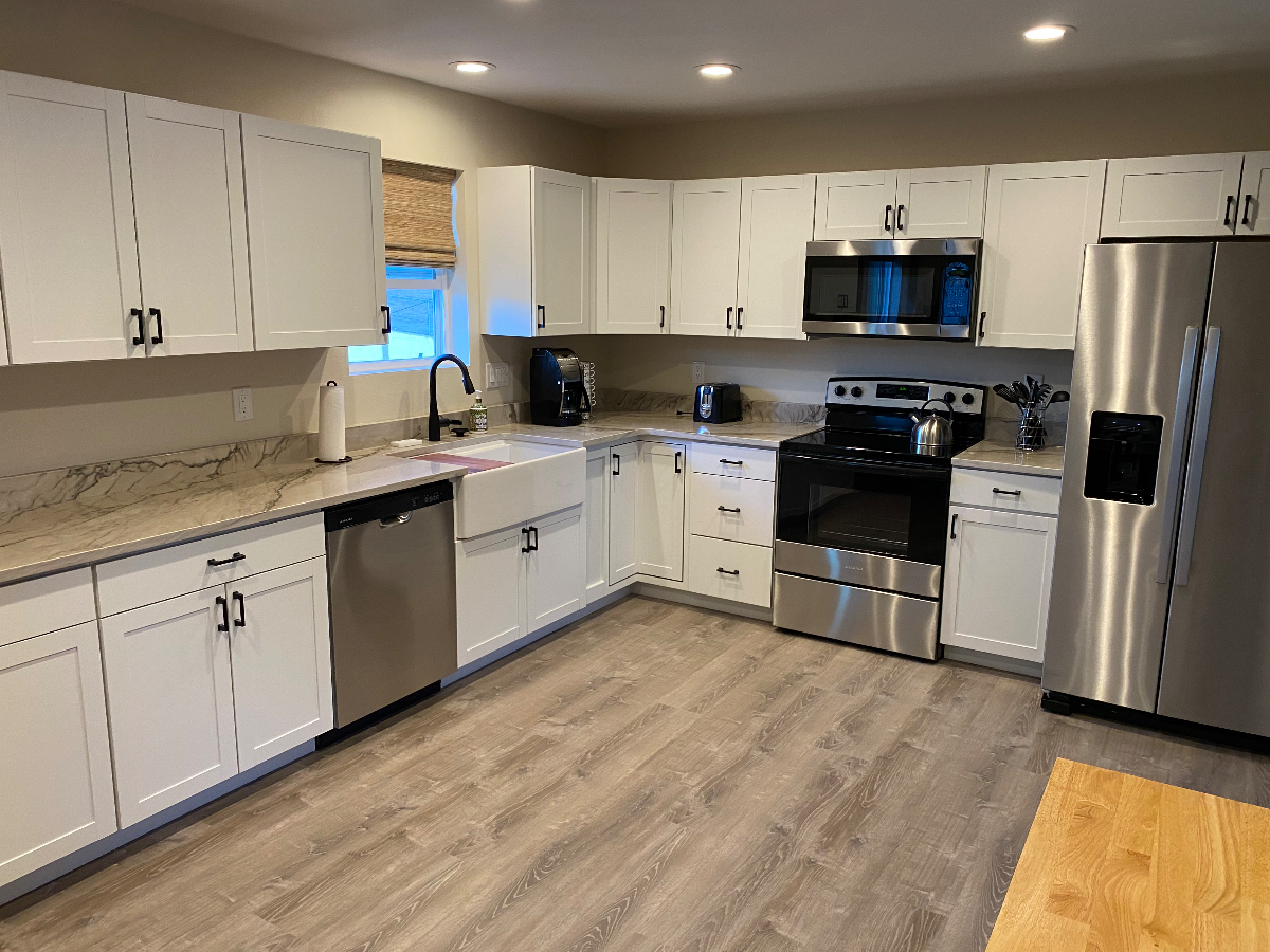 Brand New Apartment in Downtown - Photo 2