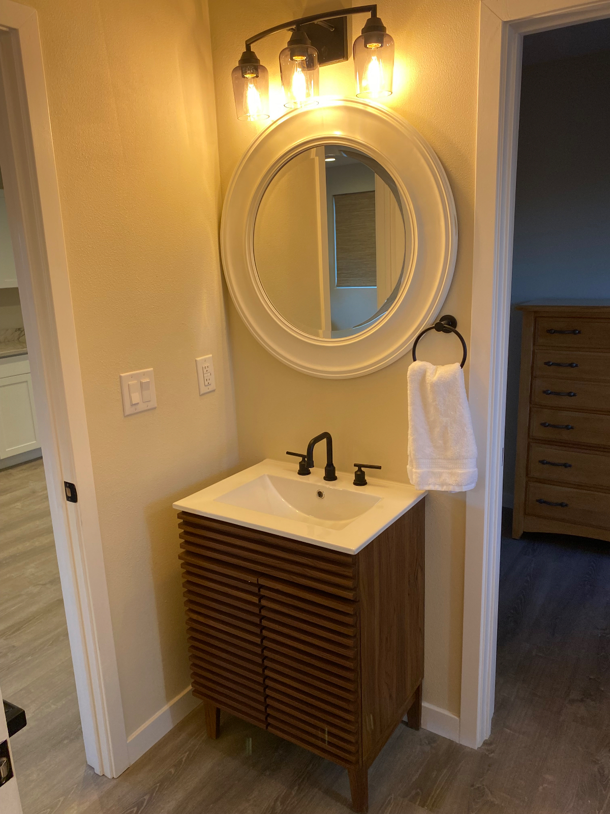 Brand New Apartment in Downtown - Photo 8