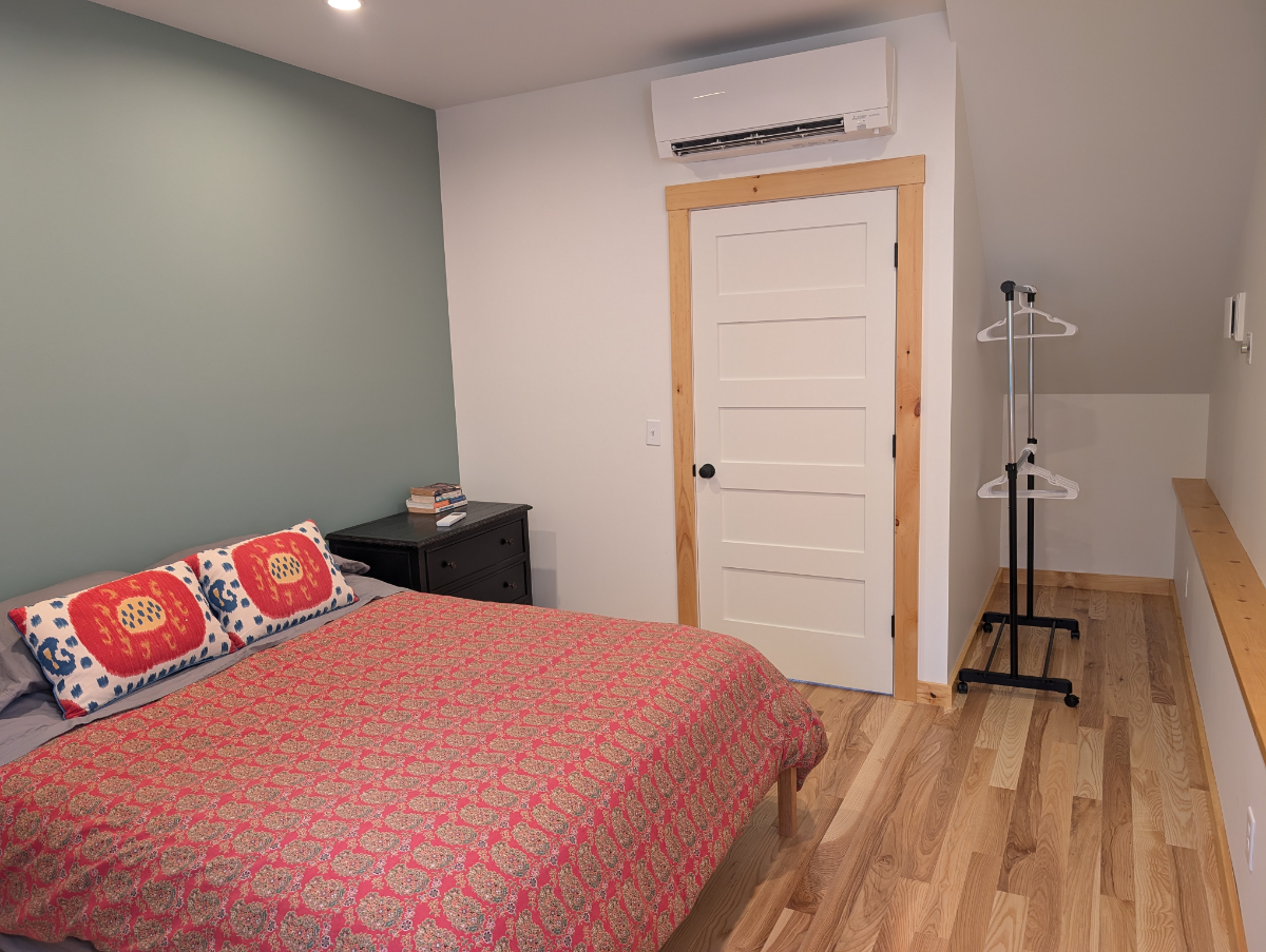 Beautiful light-filled new apartment in Richmond - Photo 6