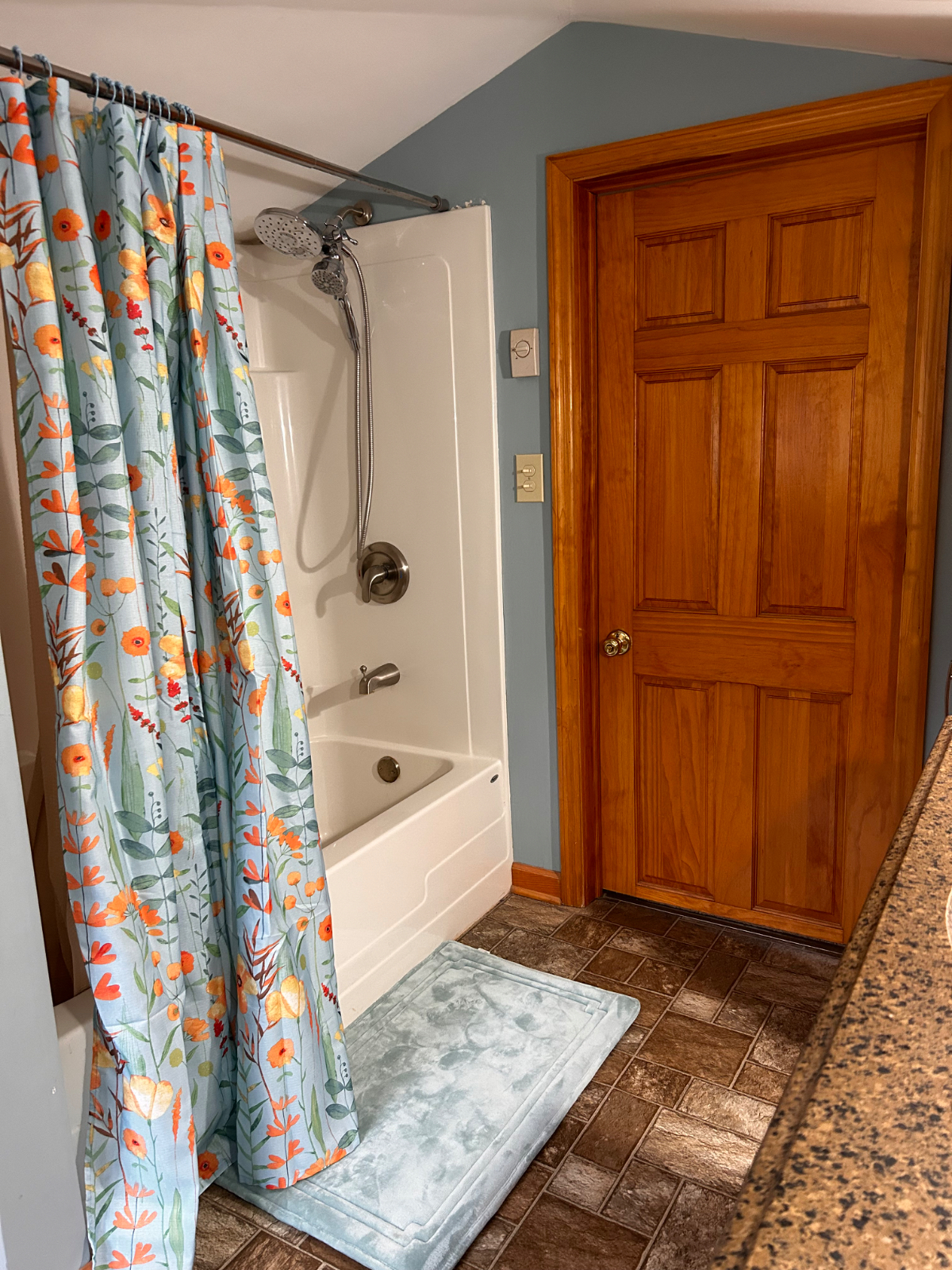 Ballston Lake Cottage - Photo 11