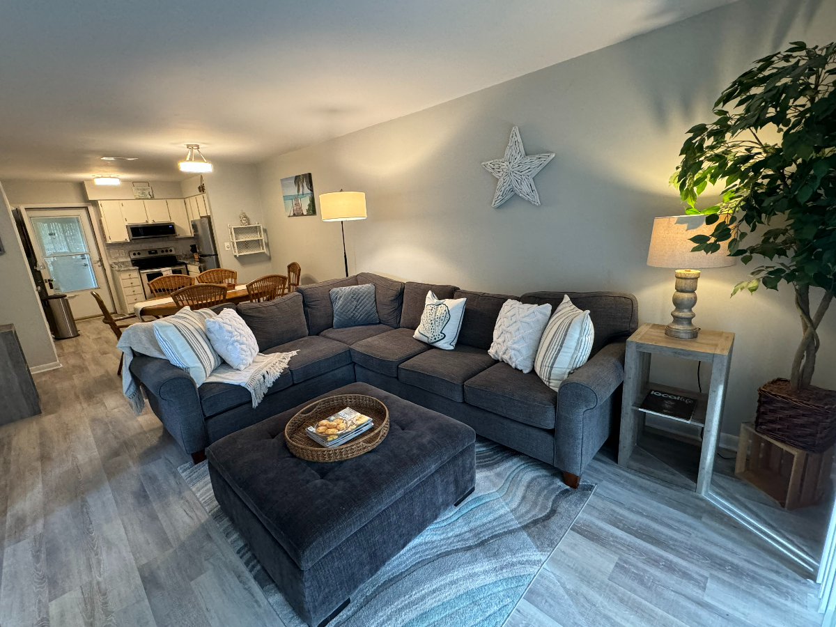 2 Bedroom 2 Bath Villa