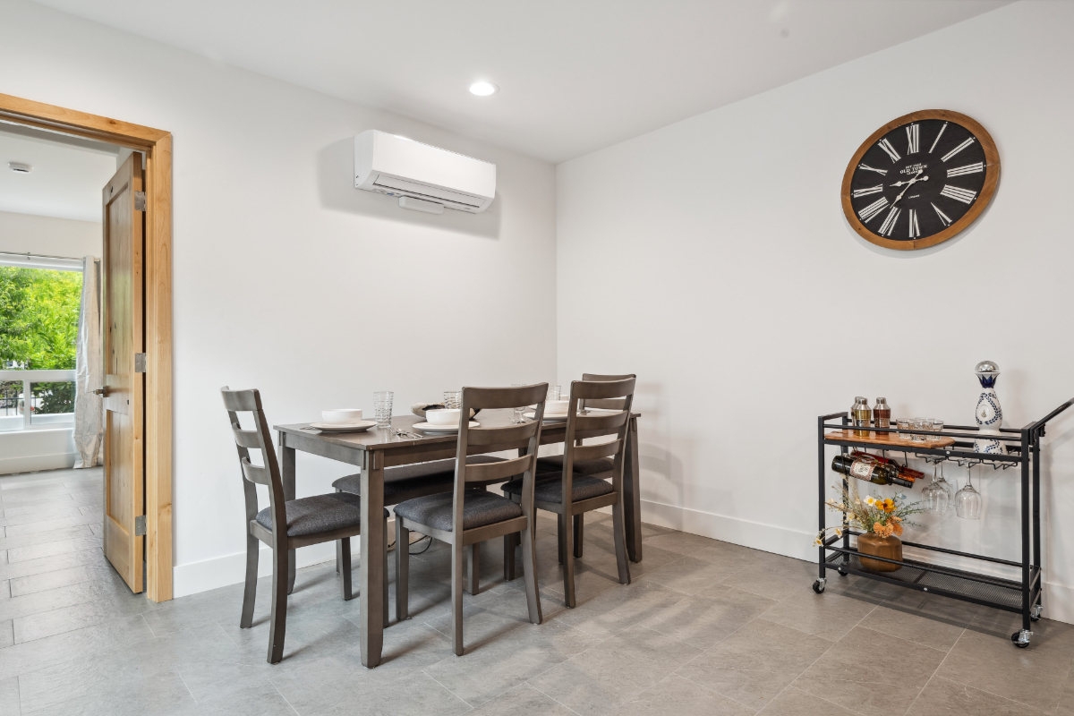 2bd 2bth/ Washer/Dryer in unit - Photo 2