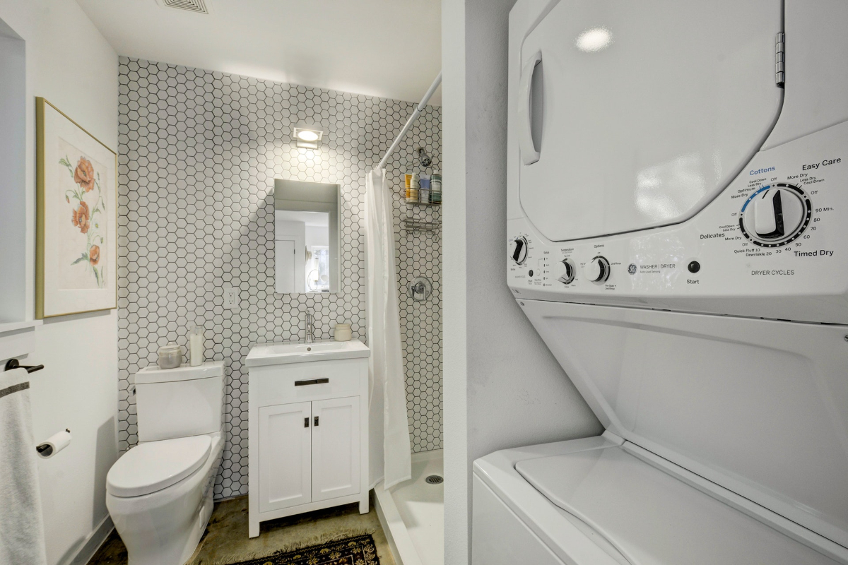 Designer 52nd Street Bungalow in Northloop Unit A - Photo 11