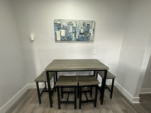 Fully Remodeled, Fully Furnished, Everything Included, Come Quick - Photo 3