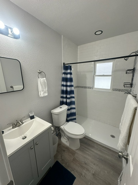 Fully Remodeled, Fully Furnished, Everything Included, Come Quick - Photo 8