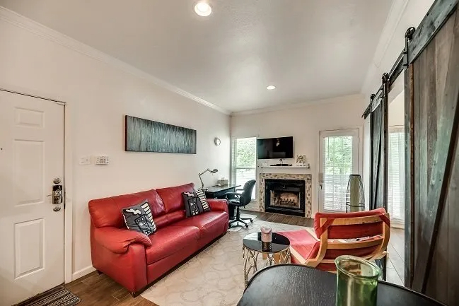 1BD Condo HWY161 183 DFW South I50 (823384)