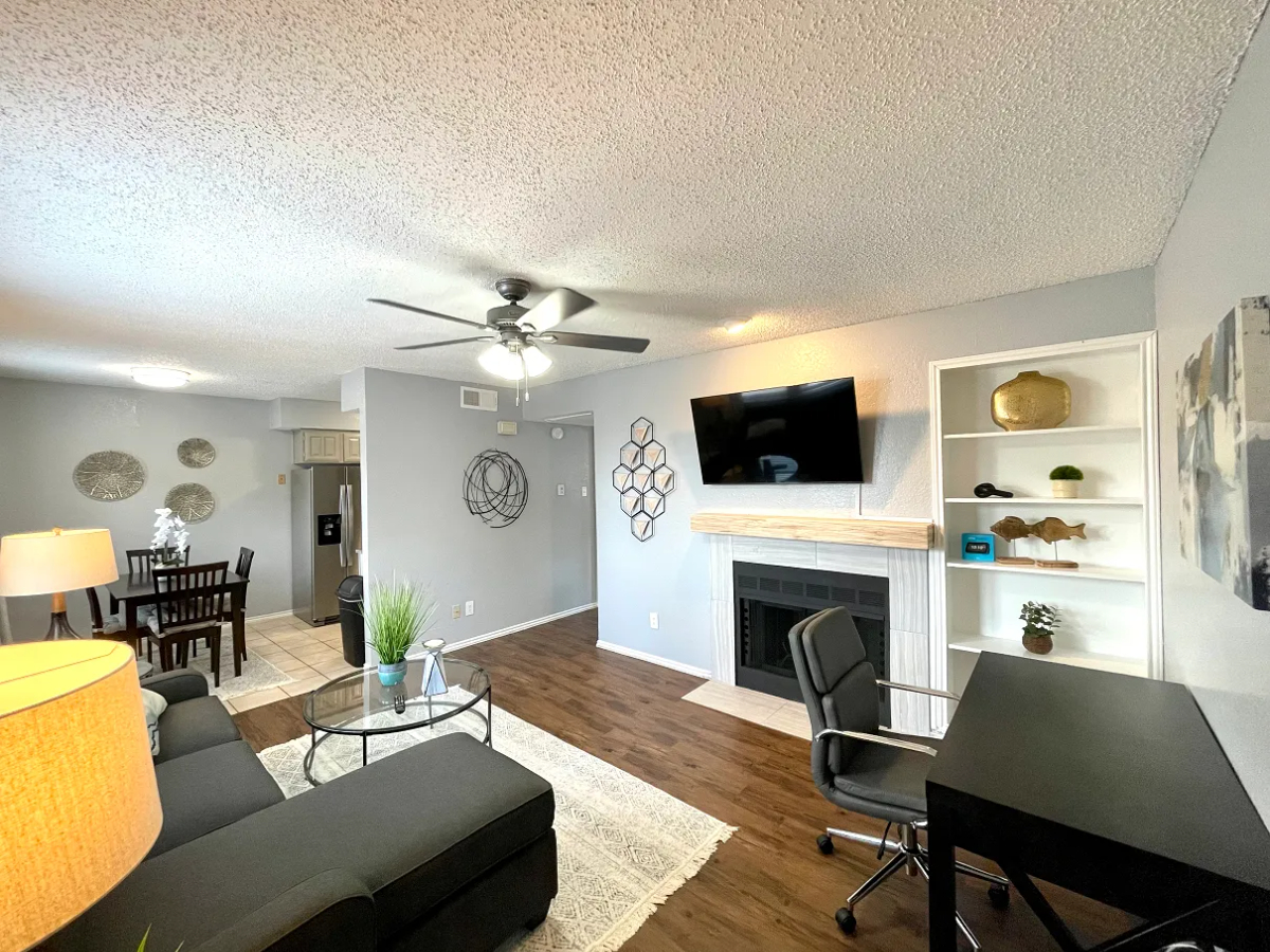 1BD Condo HWY161 183 DFW South I67 (823390)