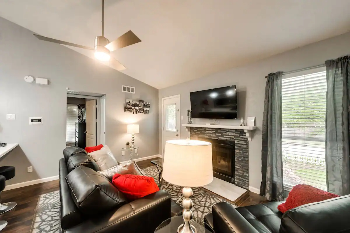 1BD Apt HWY161 183 DFW South I54 (823387)