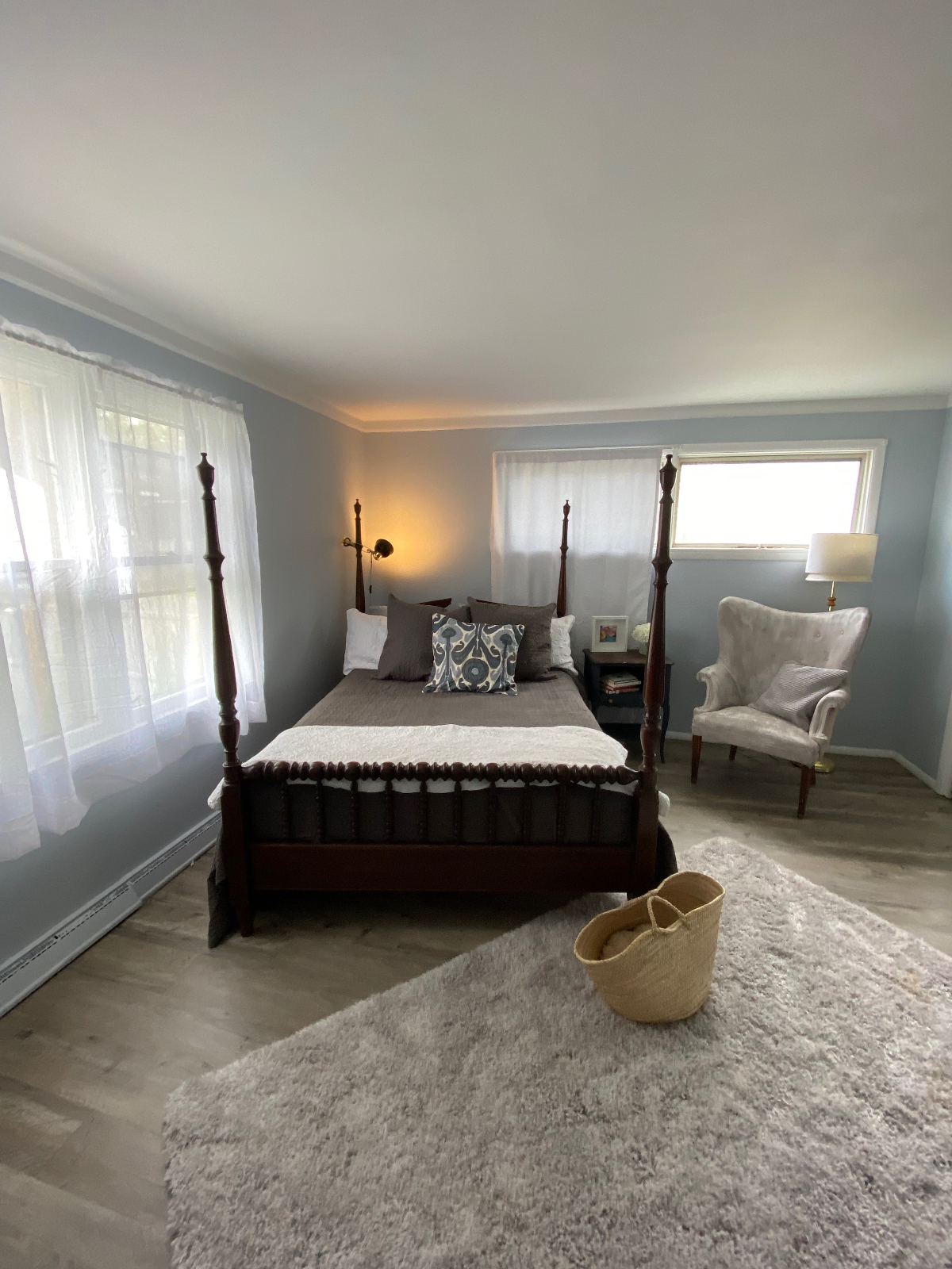 Charming historical home conveniently located close to hospitals Unit 1 - Photo 7