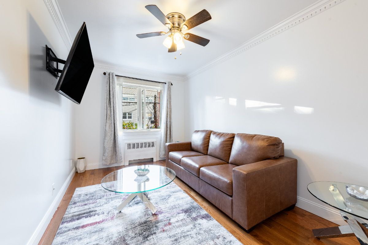 Turnkey, Day-Sleeper Friendly 1BR Hub - Minutes - Photo 9