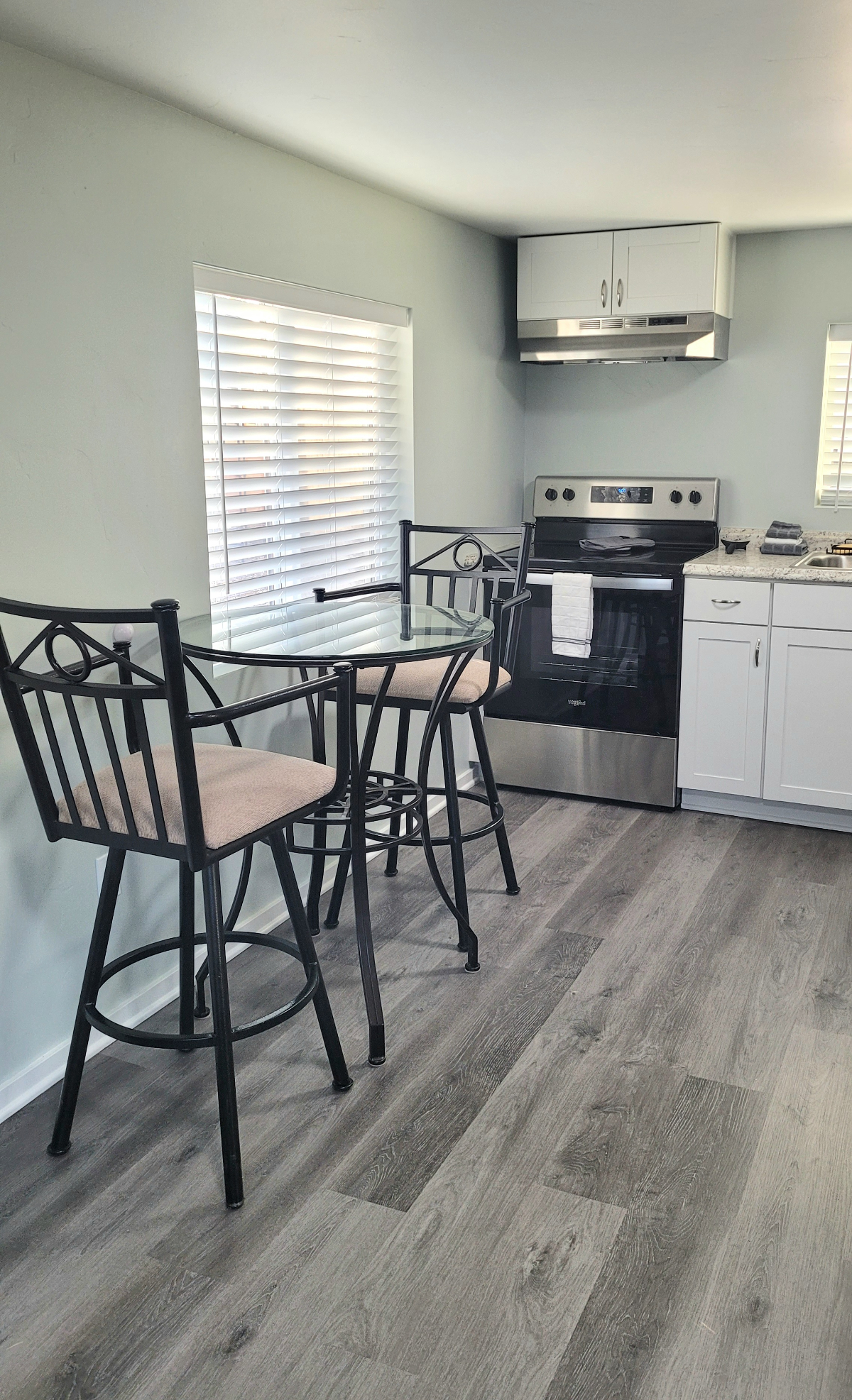 Prineville Tiny Home - Photo 6