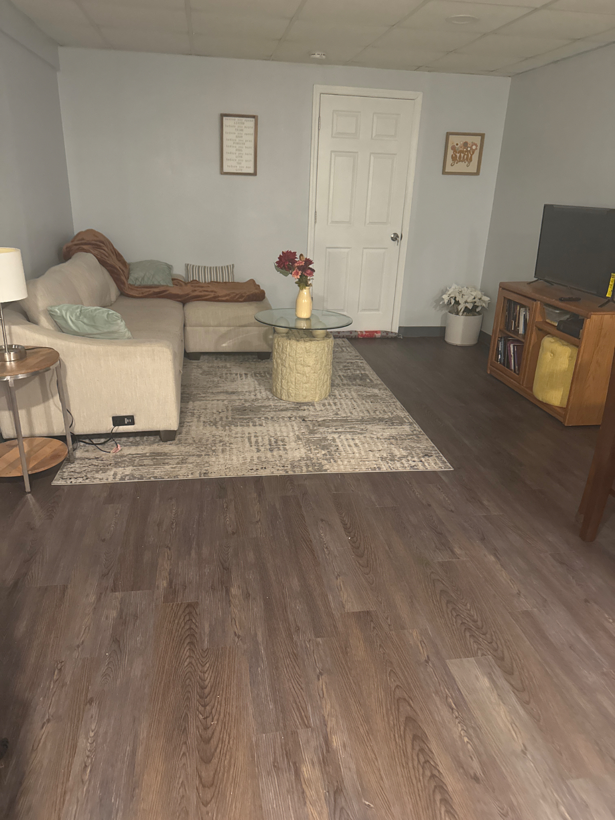 Cozy apartment with access to all transportation - Photo 5