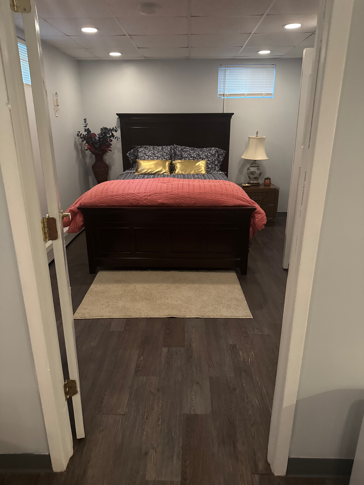 Cozy apartment with access to all transportation - Photo 2