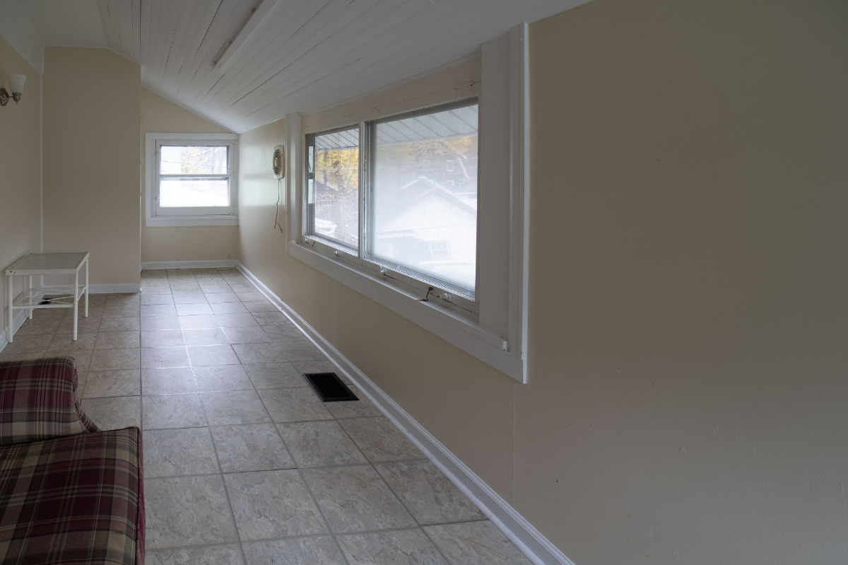 ROC | Furnished Home | Ideal for Relocation & Extended Stays - Photo 10
