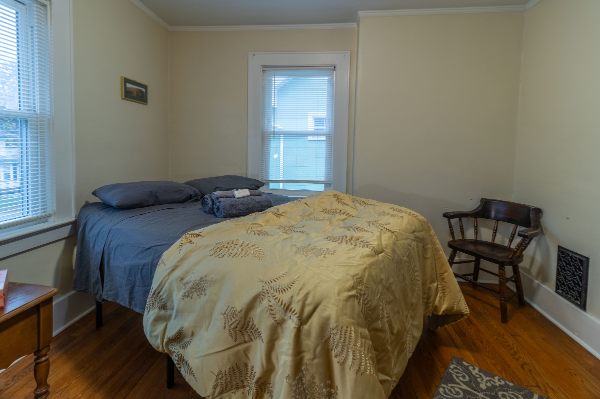 ROC | Furnished Home | Ideal for Relocation & Extended Stays - Photo 11