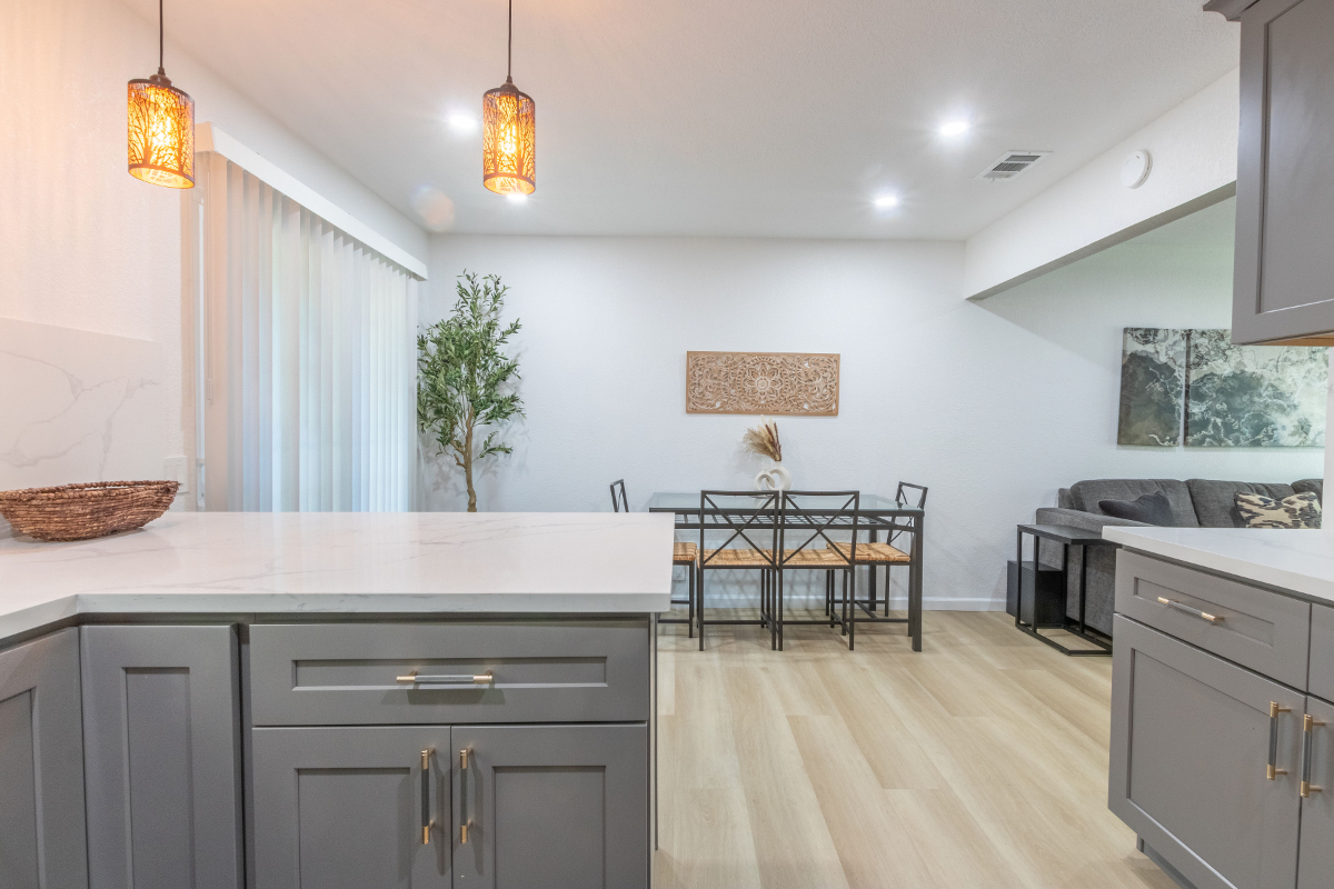 Brand New/ Modern Chic Hideaway - Photo 4