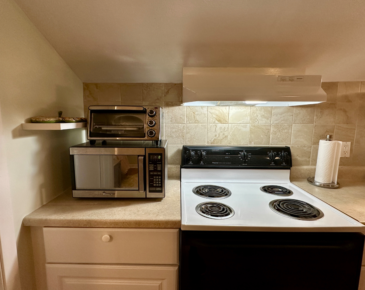 Private Studio Apartment Near Hospitals - Photo 8