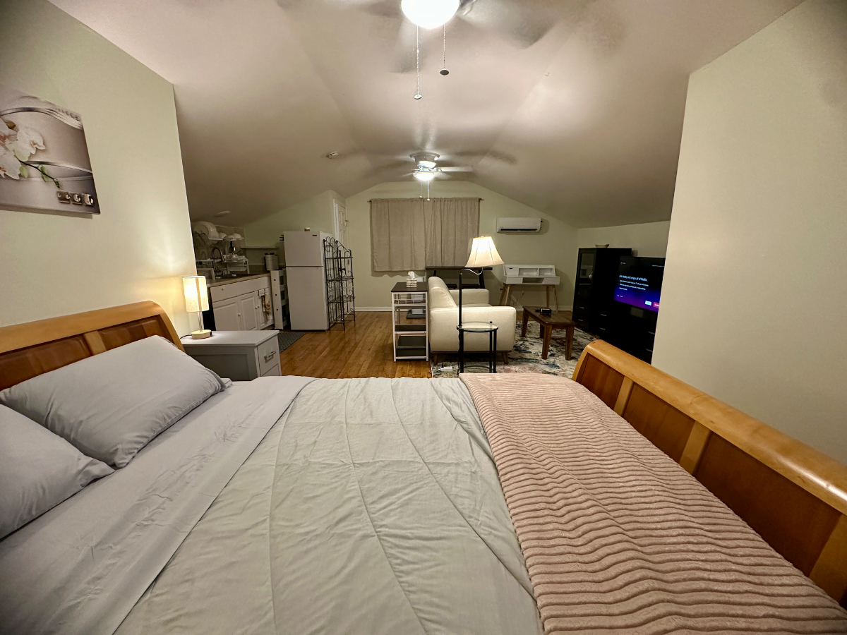 Private Studio Apartment Near Hospitals - Photo 5