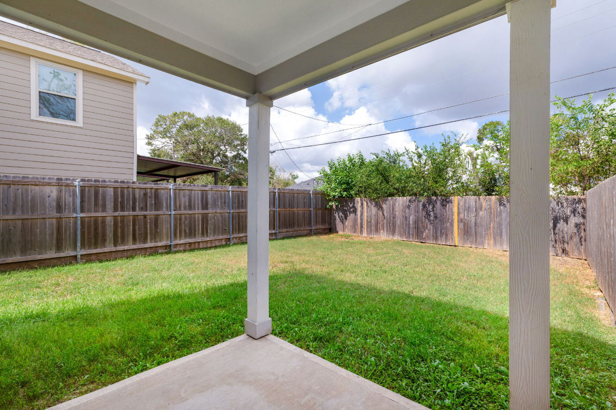 Stylish 2 bed in prime location - Photo 6