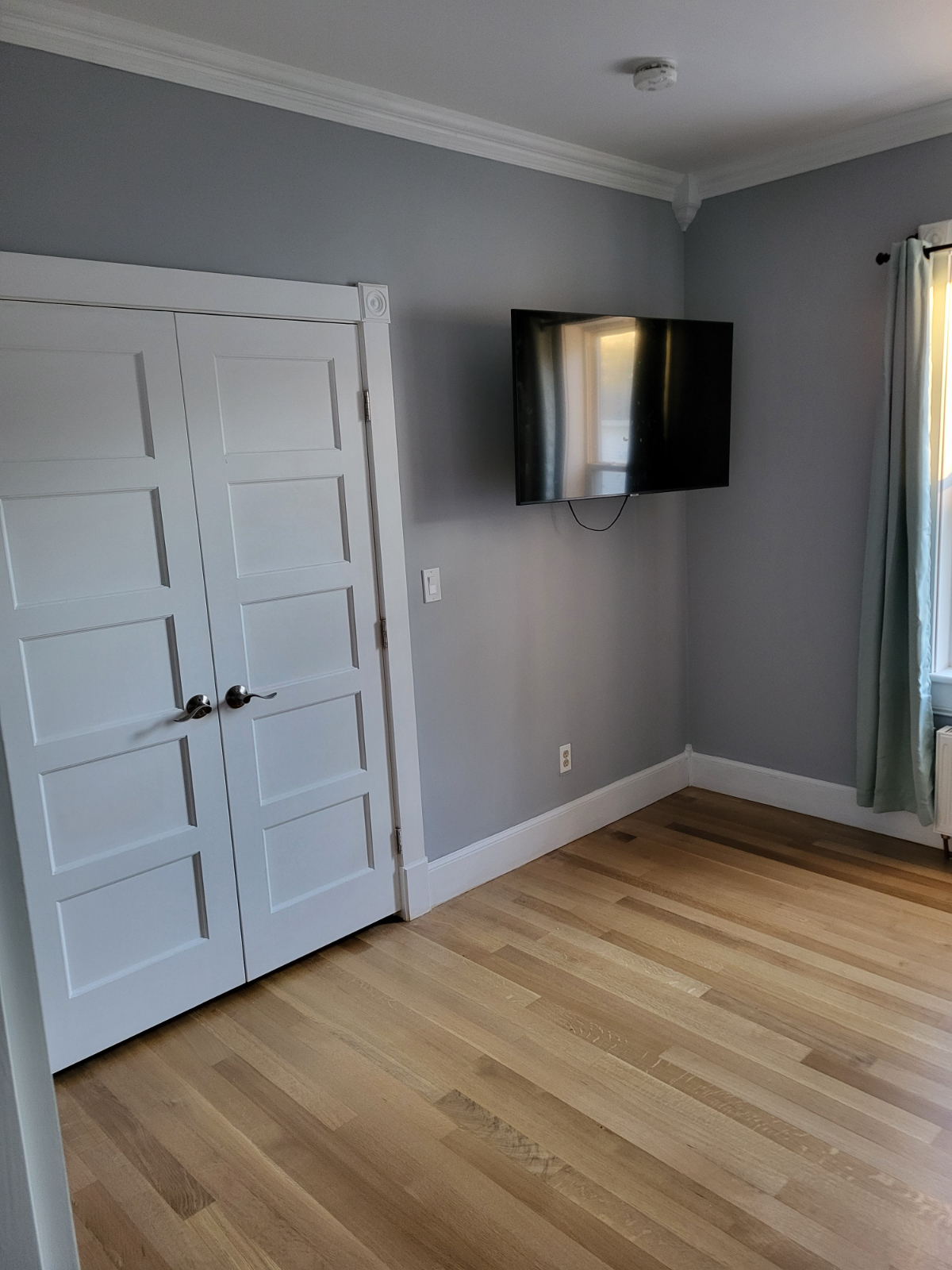 Single Family Home Downtown Rutland - Photo 12