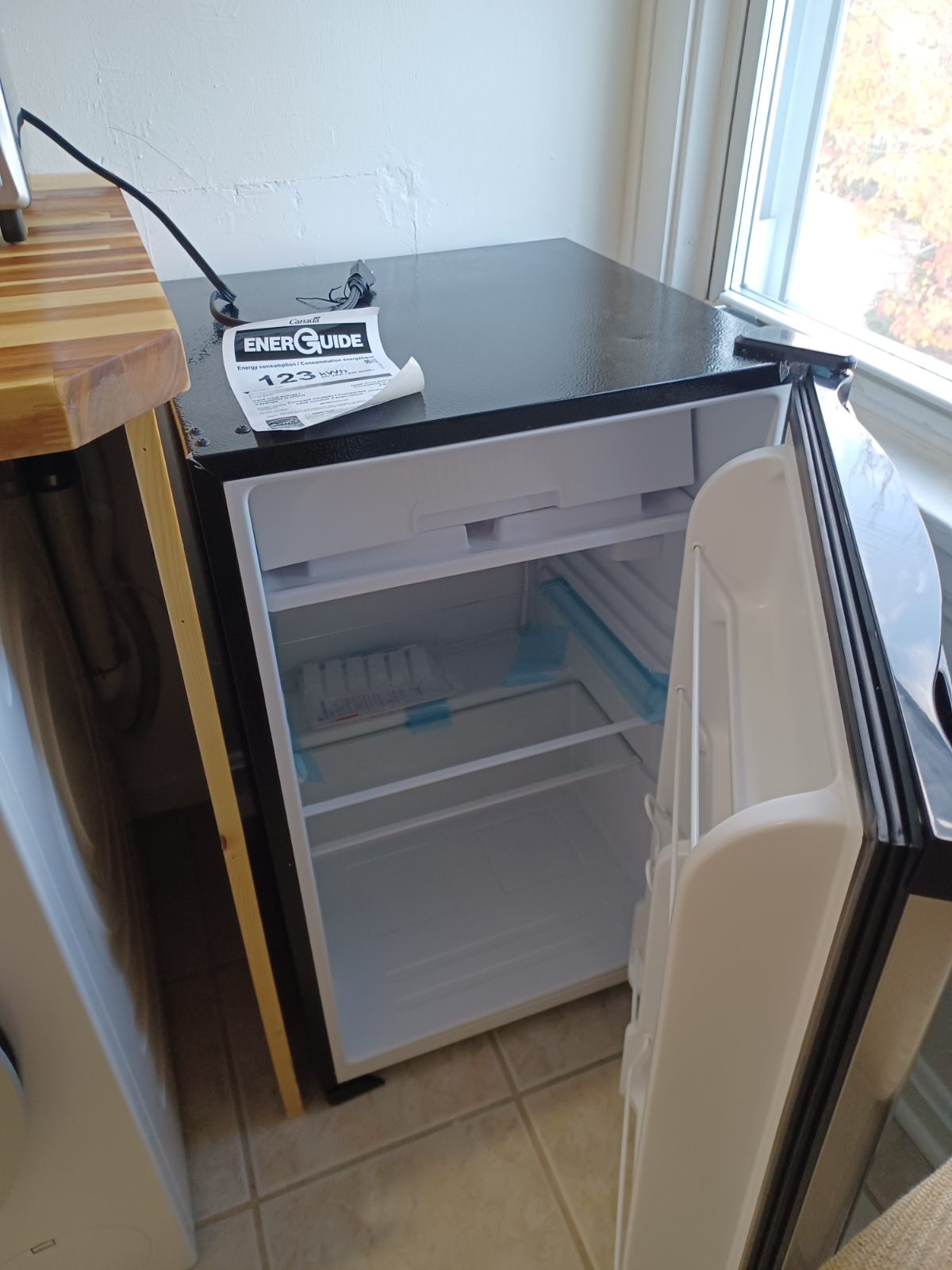 Quiet,Clean Furnished Studio w/ washer & dryer - Photo 8