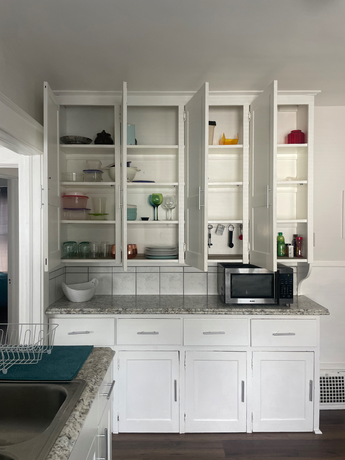 Convenient and safe West Side apartment - Photo 9