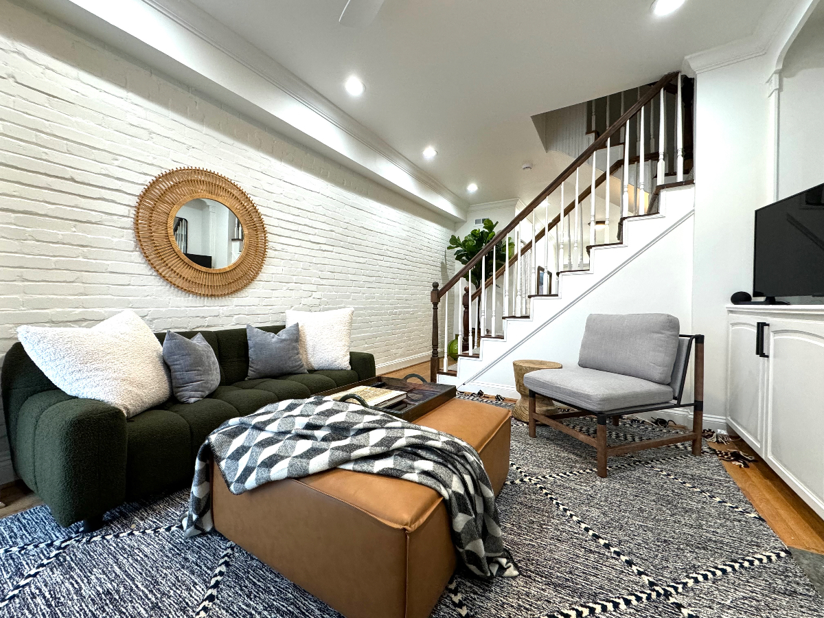 Stylish Prime Logan Circle 4 bedroom 2 bath