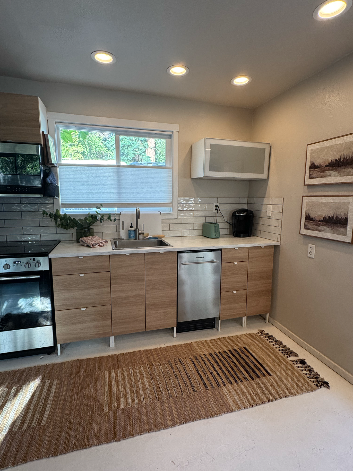 Cozy Casita in Midtown - Photo 6