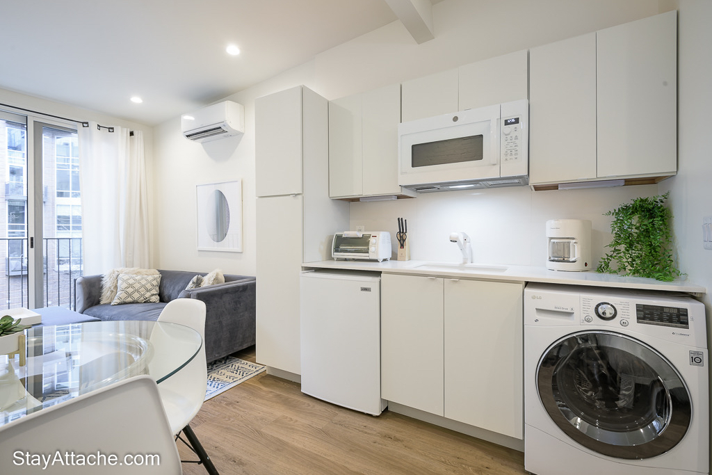 Modernist Penthouse Studio on DCs hottest block. PARKING - Photo 5