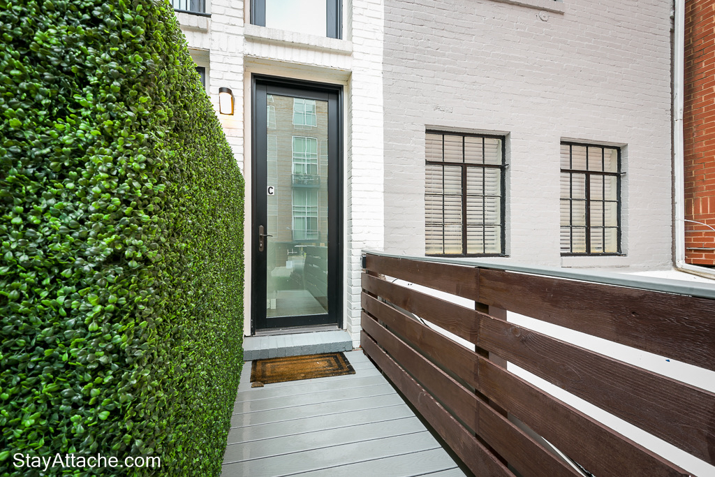 Modernist Penthouse Studio on DCs hottest block. PARKING - Photo 10