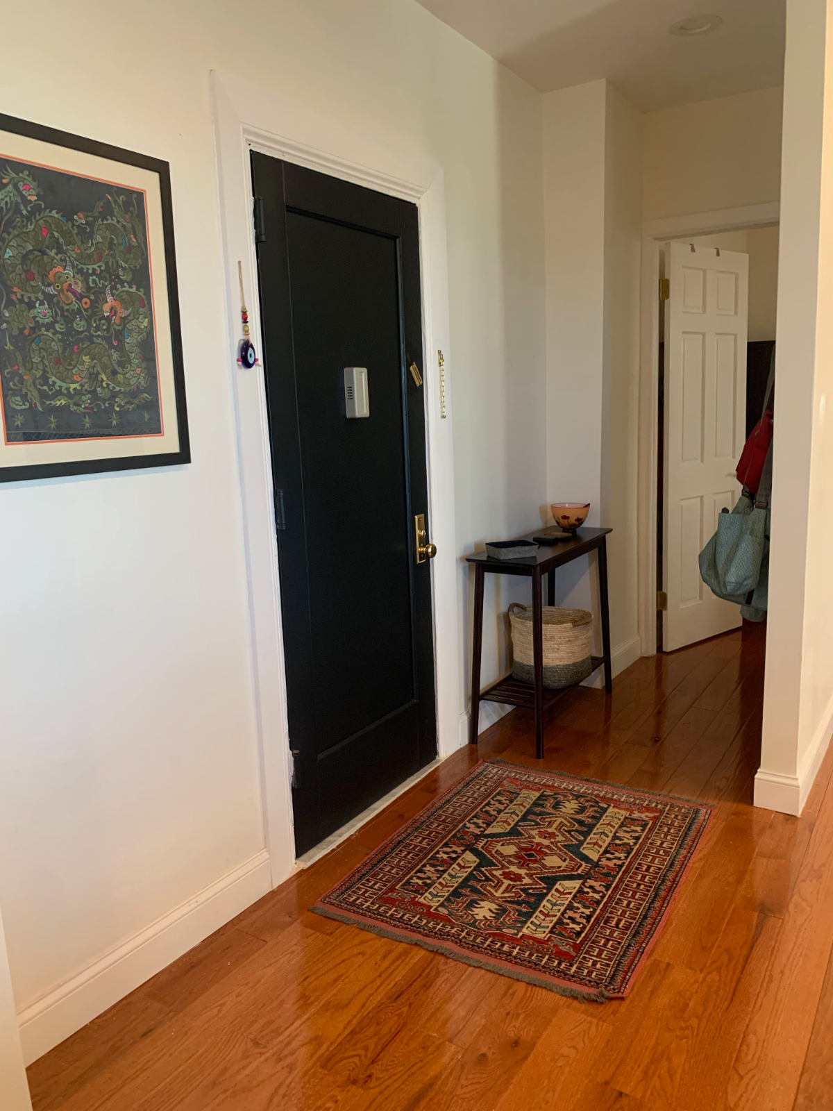 Furnished Room for Interns on assignment in NYC. - Photo 8